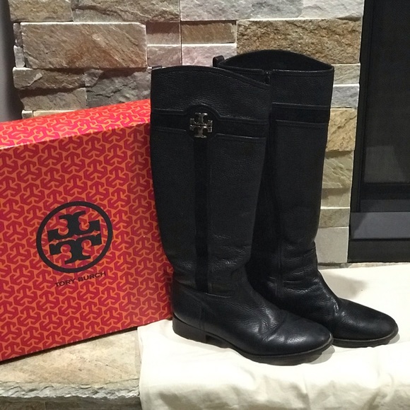 Tory Burch Shoes - EUC Tory Burch “Alaina” black leather/suede boots